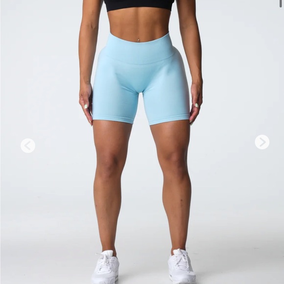 NVGTN Pants - NVGTN Pro Shorts Pastel Blue